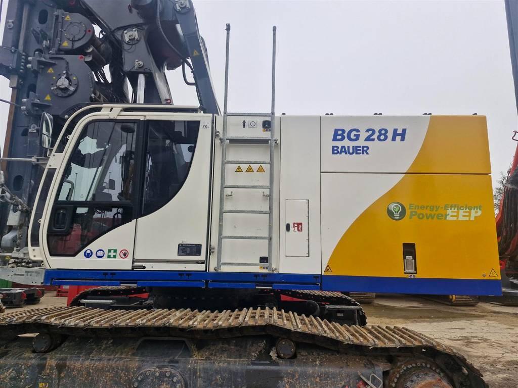 Bauer BG 28 H Drehbohrgeräte