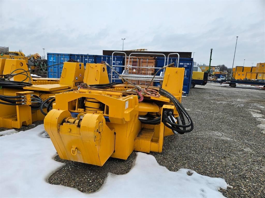 Bauer Verrohrungsanlage BV 1500 HD9 Drehbohrgeräte