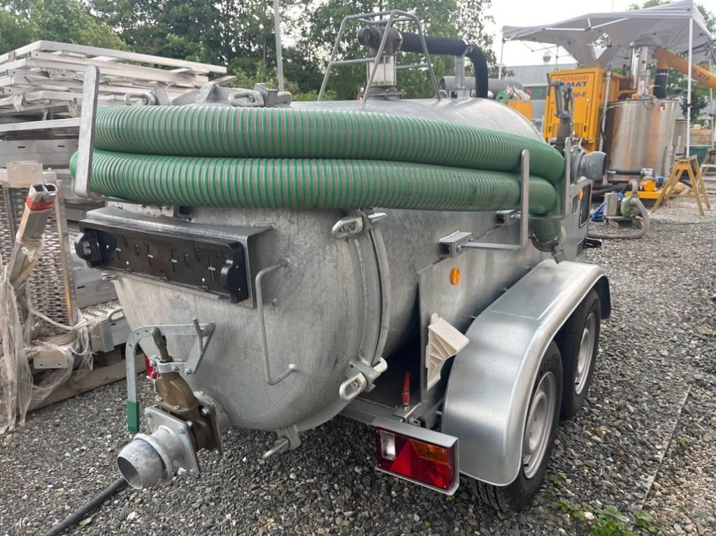 Bauer MAT BentoVac Gülletankwagen